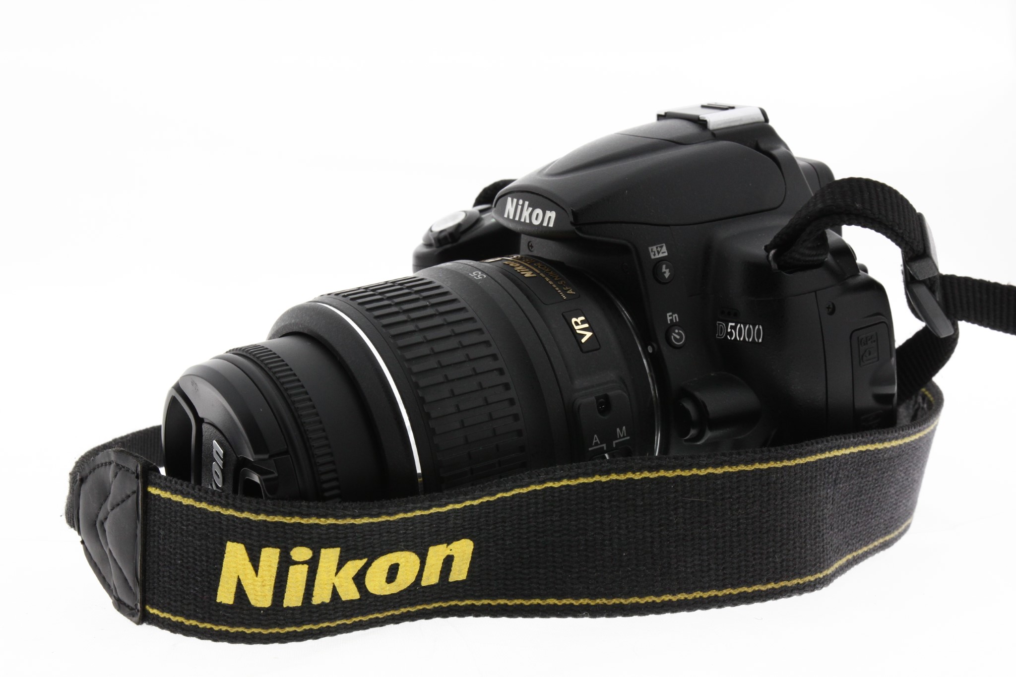 Zrcadlovka Nikon D5000 + 18-55mm + brašna