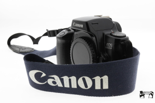 Zrcadlovka Canon 1000F