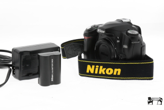 Zrcadlovka Nikon D50 + příslušenství