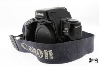 Zrcadlovka Canon 1000F N